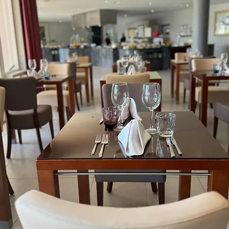 Отель Gale Nautico 4*